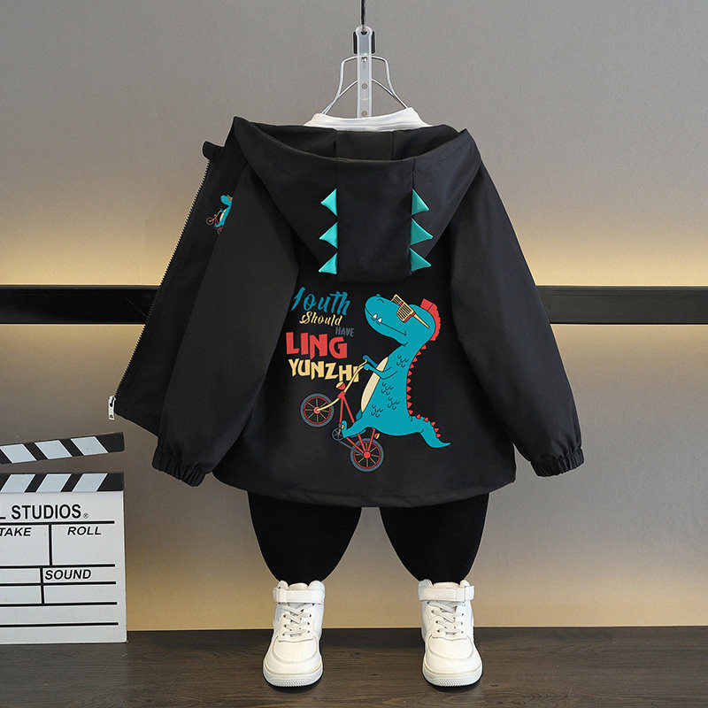 男童春装外套薄款2026新款恐龙冲锋衣休闲上衣儿童连帽痞帅潮童装