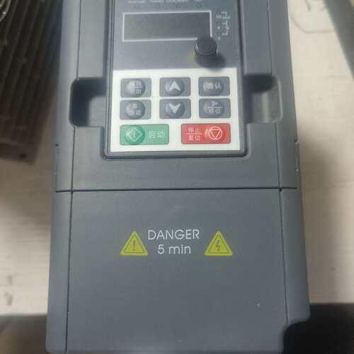 议价变频器TL-M202R2G3TL-M201R5G3TL-M203R7G3
