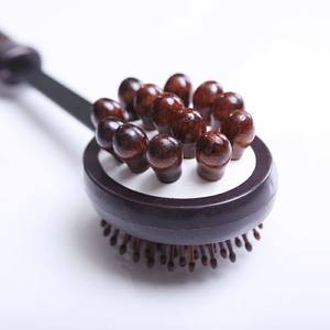 神器木质拍打颈肩后背健身按摩锤