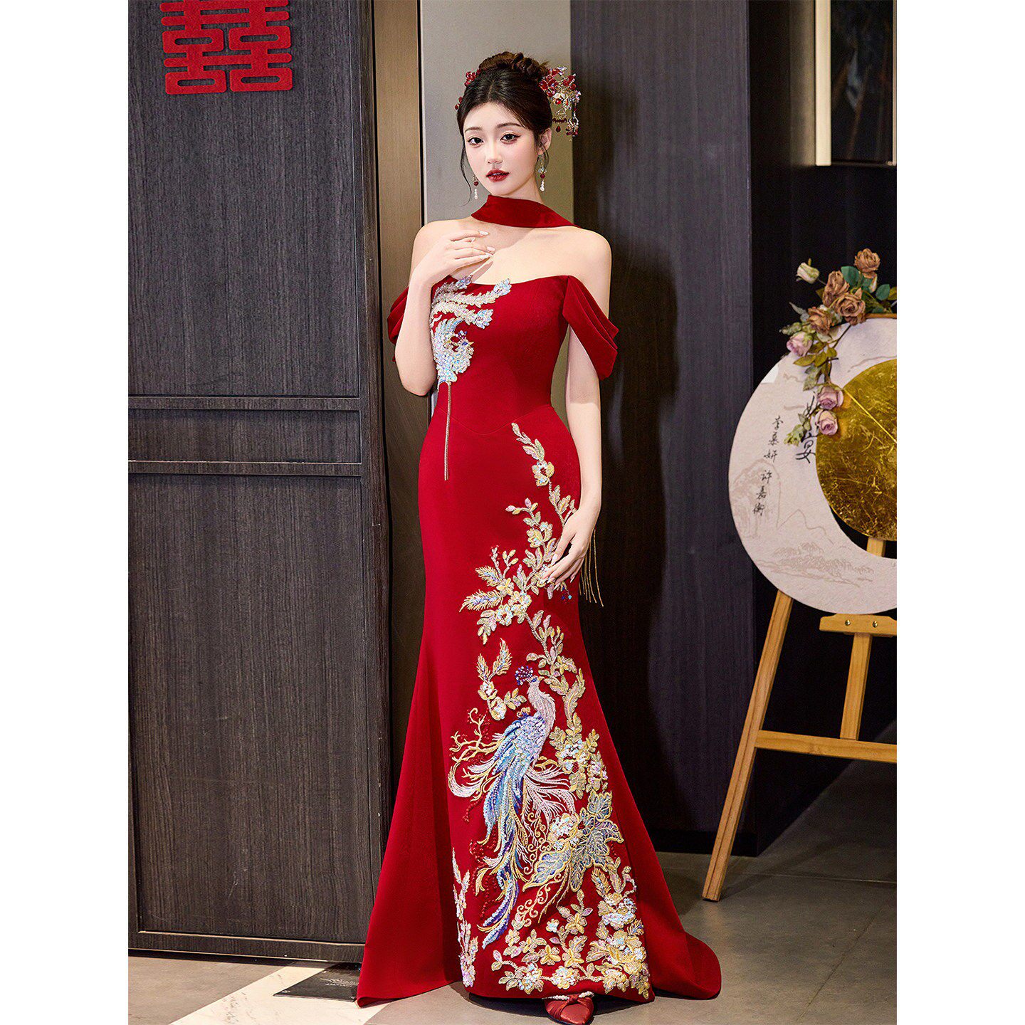 一字肩晨袍女新娘2026新款春季小拖尾订婚结婚礼服裙出阁宴敬酒服