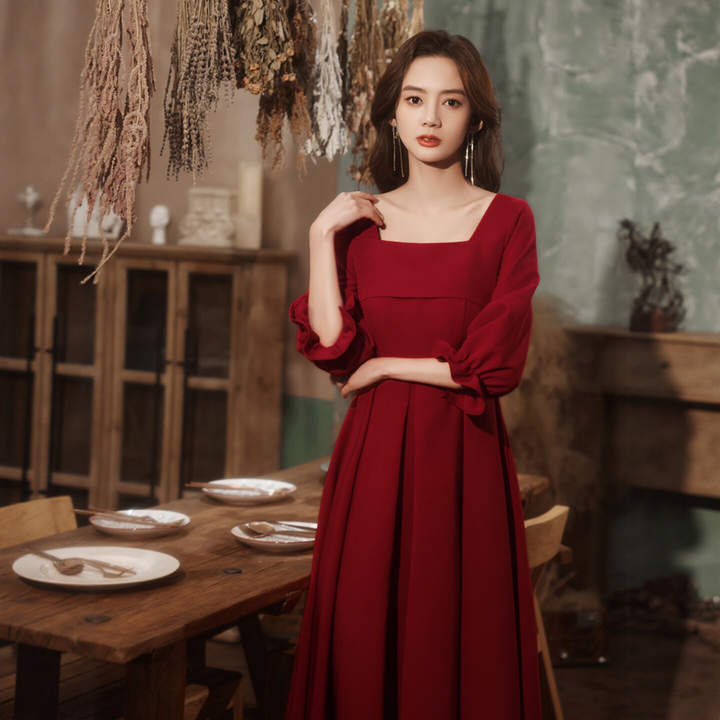 海棠记大码显瘦孕妇敬酒服女2025新款胖mm新娘订婚结婚遮孕肚礼服