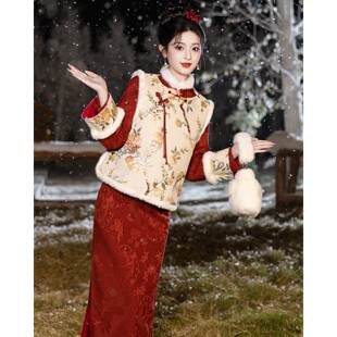 红色旗袍马甲套装2026新款冬季加绒加厚新中式国风拜年服新年战袍