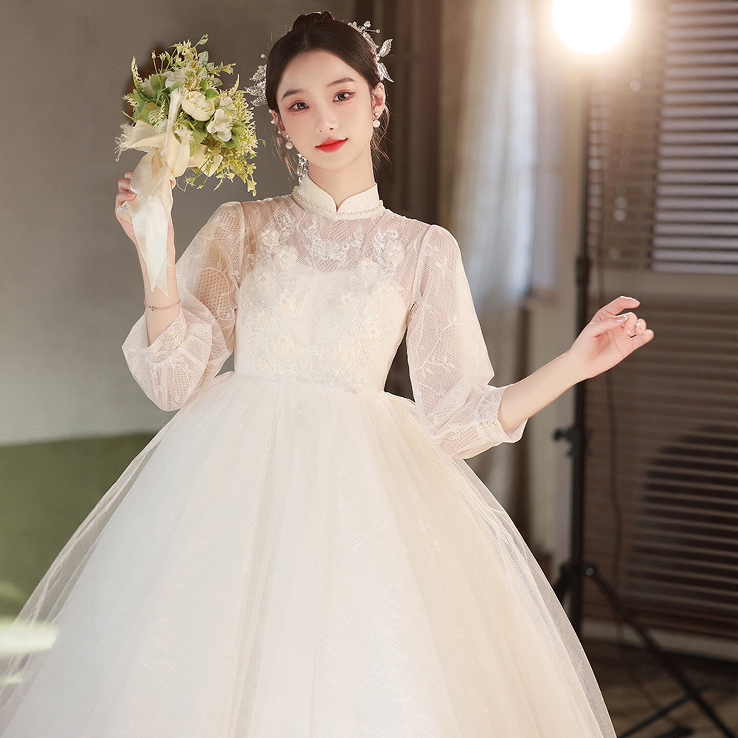 海棠记孕妇婚纱新款新娘胖mm大码遮孕肚高端法式缎面孕晚期轻主纱