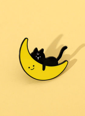 可爱卡通猫咪胸针睡在月亮上的黑猫金属徽章合金滴油包包配饰别针