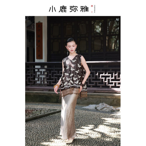 小鹿弥雅《蝶舞》原创设计新中式重工亮片珠绣流苏背心马甲
