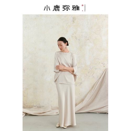 新中式气质清冷感蝙蝠袖上衣套装