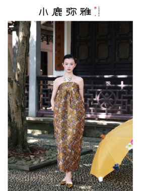 小鹿弥雅《金盏》原创新中式提花抹胸裙新娘晨袍度假礼服裙订婚