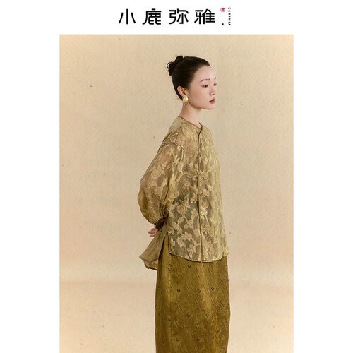小鹿弥雅《繁花》系列新中式重工圆领灯笼袖衬衫春秋