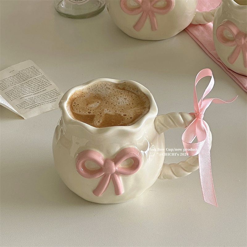 不规则手作浮雕粉色蝴蝶结咖啡杯