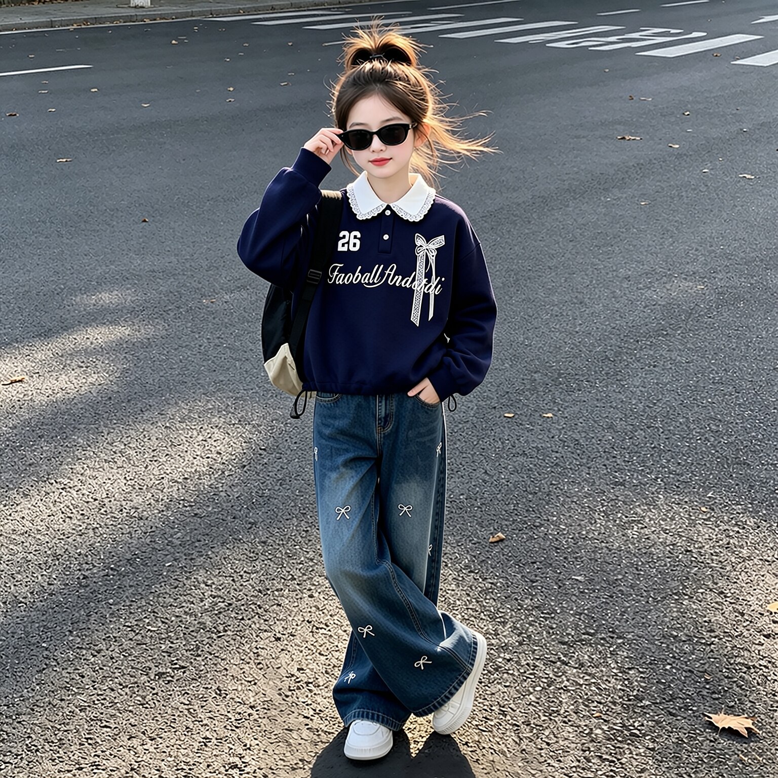 女童秋季学院风套装2026新款初中生洋气polo领卫衣牛仔裤两件套潮