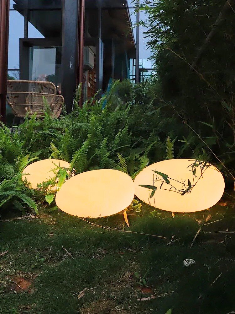 조약돌조명 바닥조명 카페 디자인 잔디 태양광 야외 직경 이미지 5