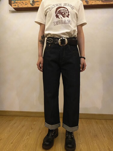 直筒宽松赤耳牛仔裤一年四季