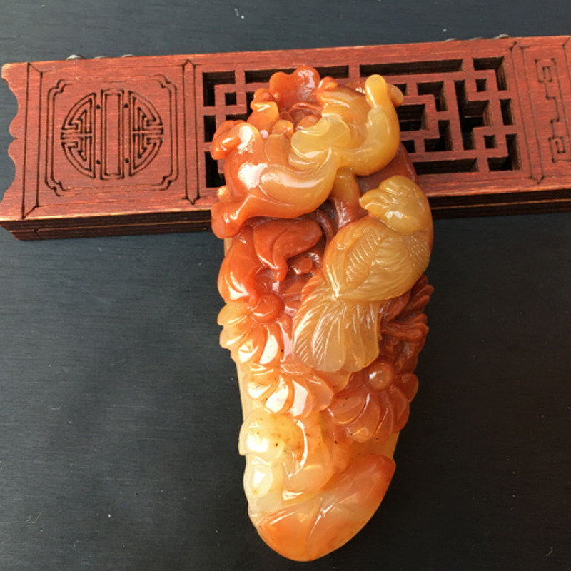 黄龙玉手把件花开富贵 茄子山料手玩件 云南纯天然玉石雕刻毛衣链