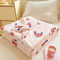 Клубничная девушка