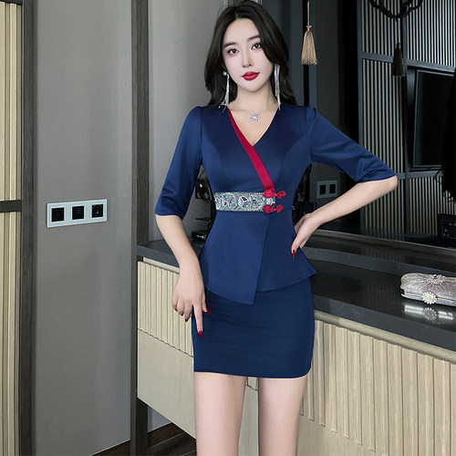 美容院足浴技师采耳气质套装秋冬