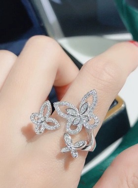 满钻蝴蝶戒指V金轻奢女款