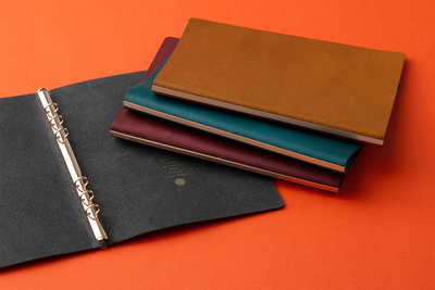 日本 PLOTTER A5 Liscio 系列牛皮 书皮