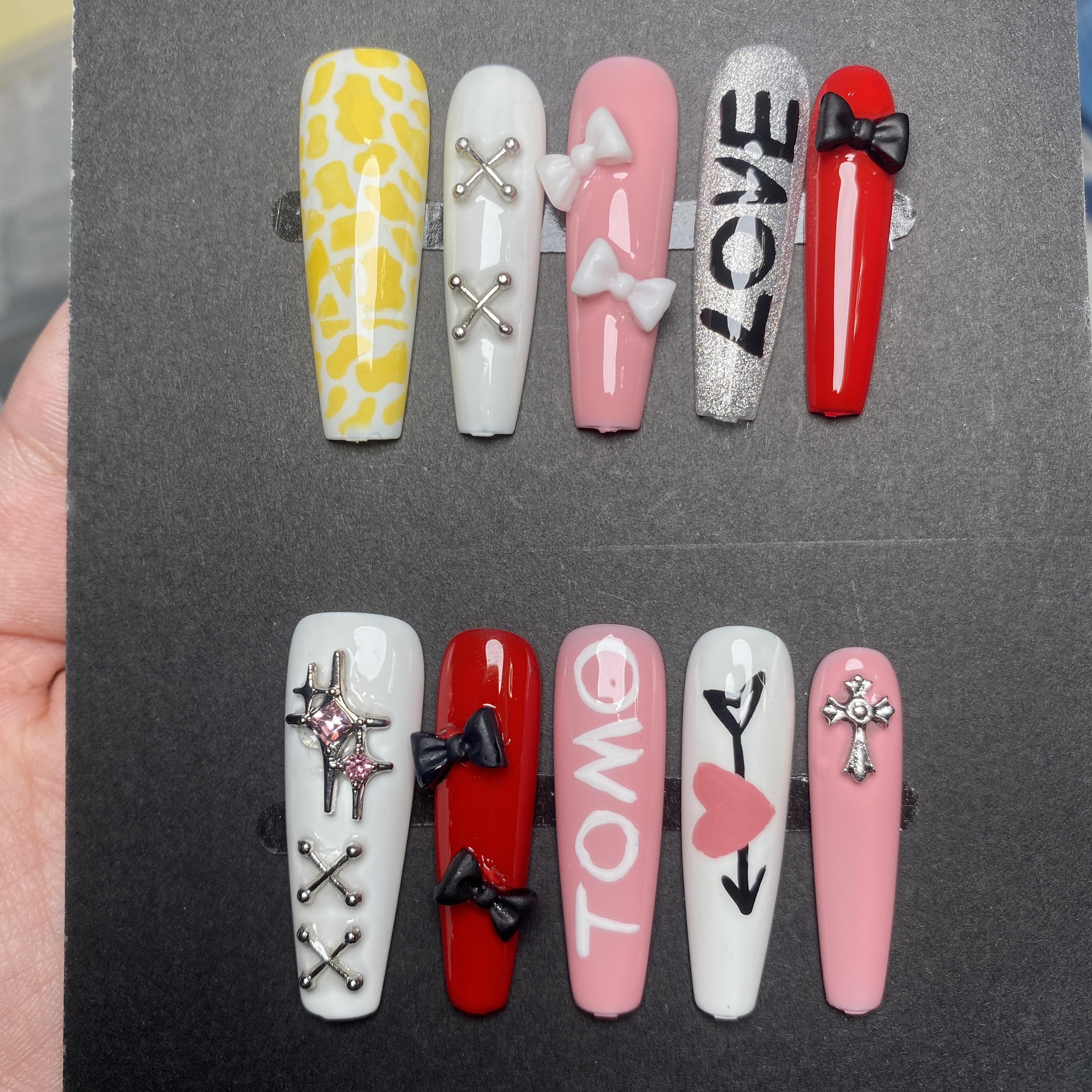 「海老冢智·平成辣妹」tomo穿戴甲cosplay少女乐队gbc不登校