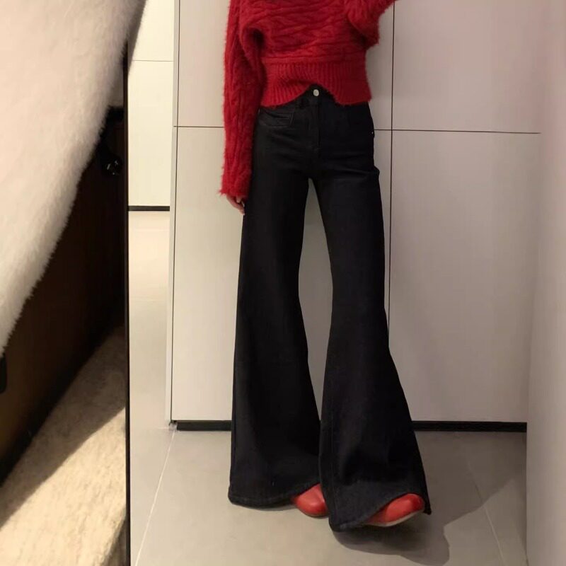 黑色不贴腿微喇牛仔裤女早春新款大码胖mm高腰显瘦遮胯直筒喇叭裤