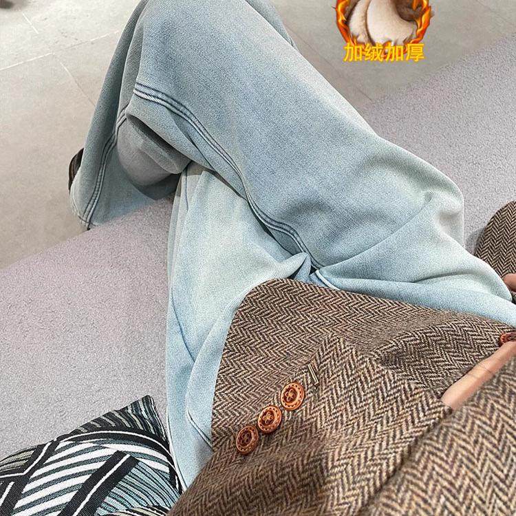 复古浅蓝色加绒阔腿牛仔裤女秋冬2024年新款冬季小个子窄版直筒裤