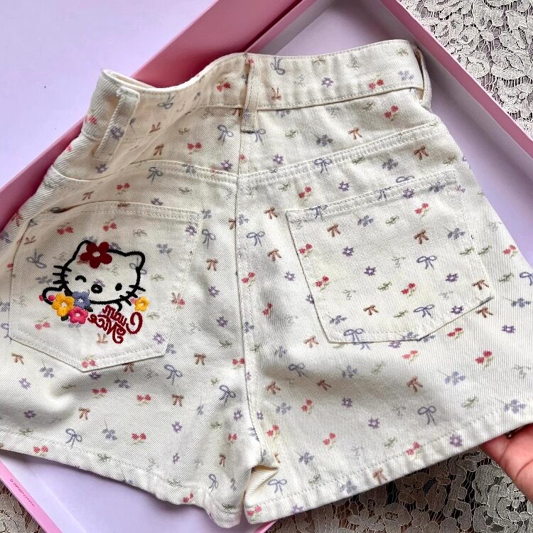 日系复古kitty猫印花牛仔短裤女夏季甜辣妹修身休闲可爱蝴蝶结裤