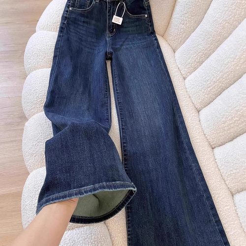 复古深蓝色加绒加厚微喇牛仔裤女小个子冬季2025新款不贴腿喇叭裤