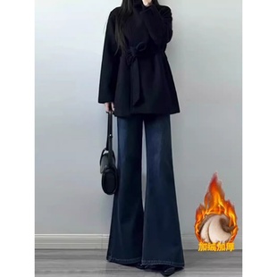 深蓝色加绒加厚微喇牛仔裤女2026新款冬季高腰显瘦不贴腿喇叭裤子
