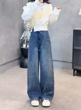 蓝色高腰烫钻弯刀牛仔裤女2026春季新款大码宽松显瘦设计感阔腿裤