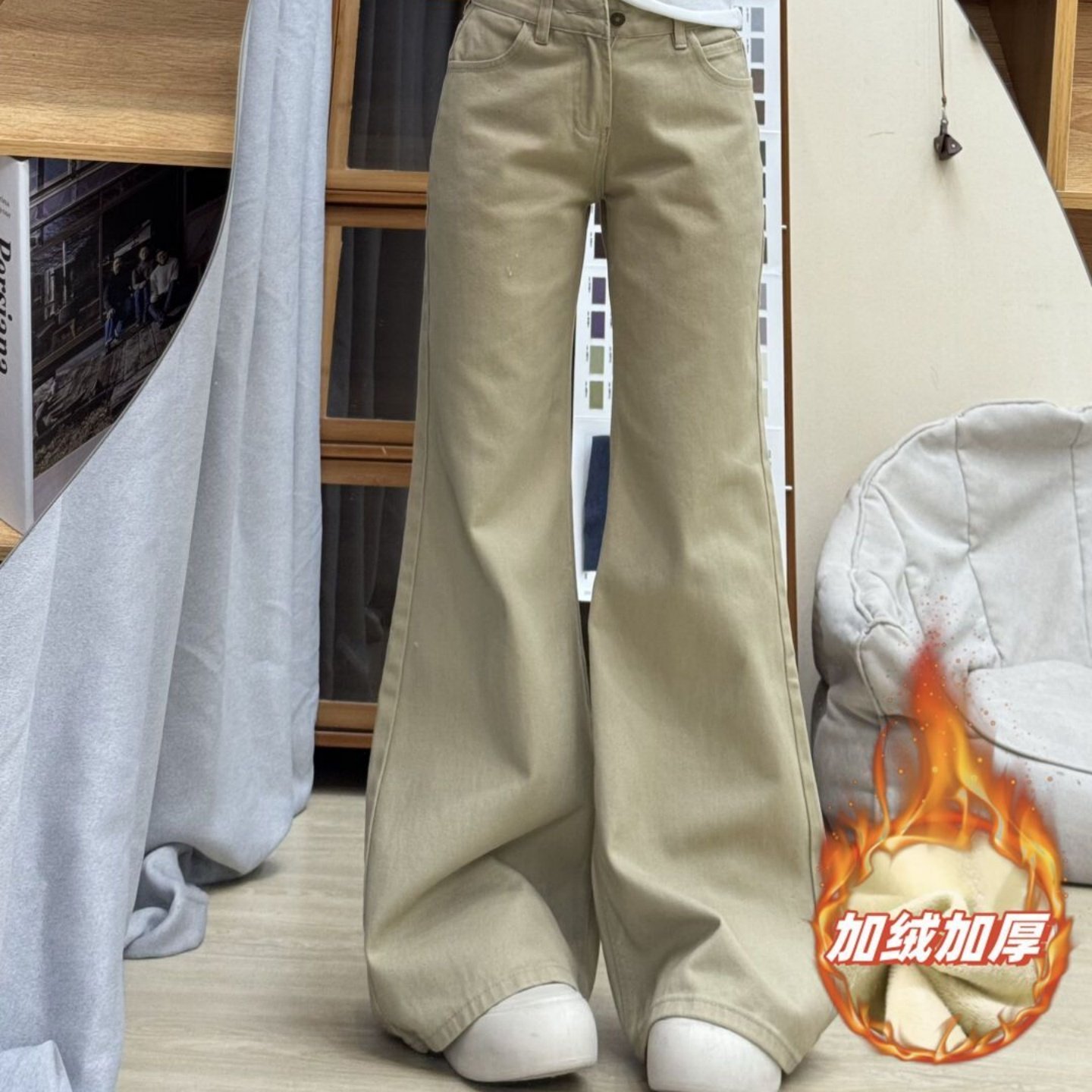 卡其色小个子加绒微喇牛仔裤女2025秋冬新款垂感直筒不贴腿喇叭裤