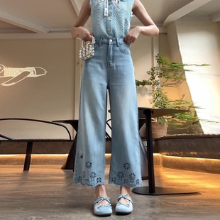 浅色花朵镂空刺绣直筒牛仔裤女夏薄款2025新款高腰显瘦阔腿九分裤