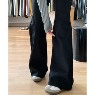 黑色裤子女款大码胖mm显瘦喇叭裤2025新款小个子不贴腿微喇牛仔裤