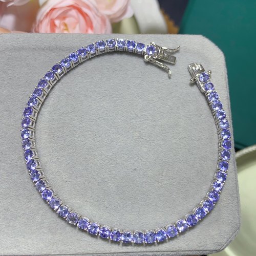 坦桑石手链 妖艳紫 全净体，925银精工镶嵌！主石3*3mm