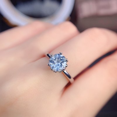 纯天然海蓝宝戒指，主石尺寸：方6X6mm，520礼物
