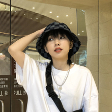 人2019ss深蓝牛仔格子渔夫帽女几何日系街头潮流遮阳盆帽 月球上