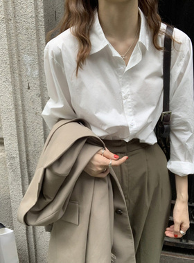 盐系白色衬衫女秋冬夏季大码设计感法式上衣轻熟复古职业防嗮衬衣