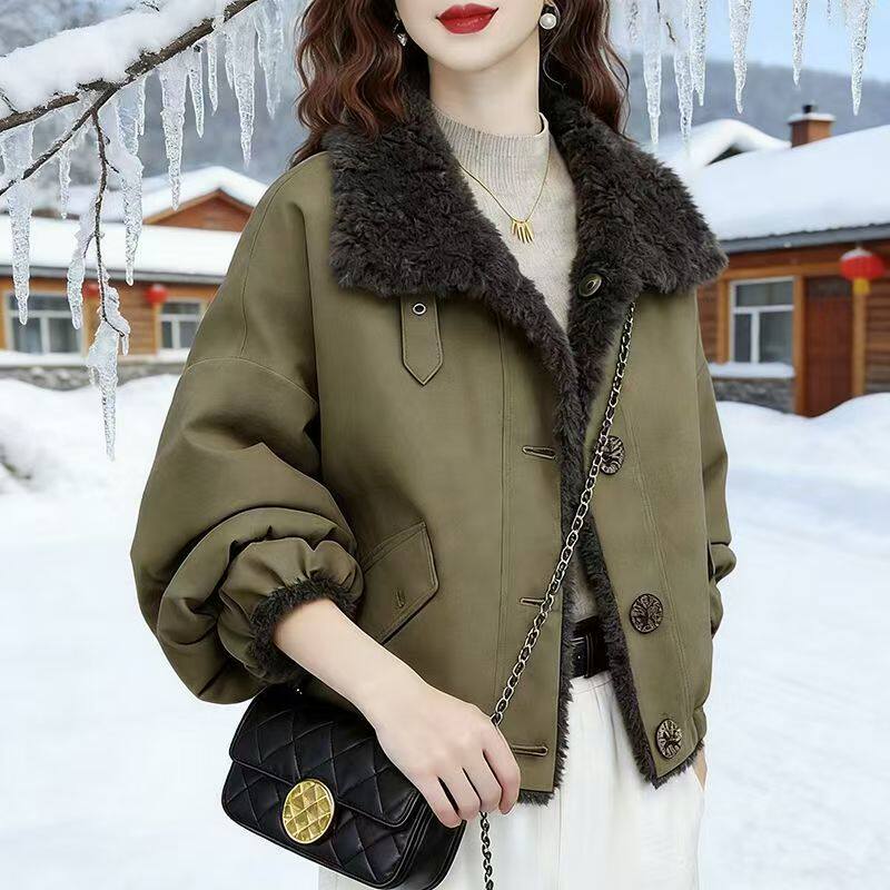 两面穿皮毛一体羊羔毛2025冬款皮草外套女短款休闲机车服保暖大衣