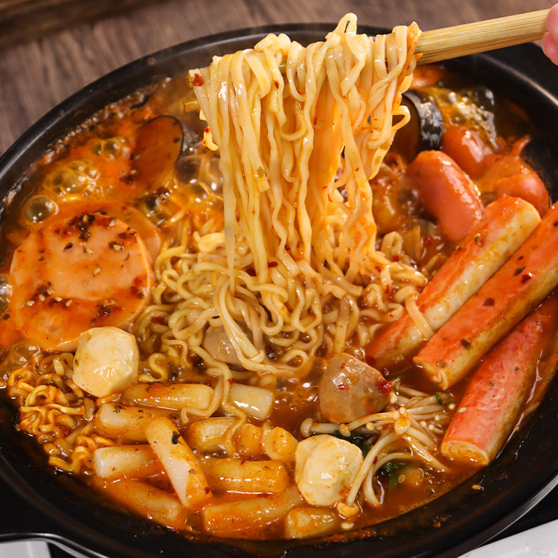 韩式年糕火锅辣白菜海苔年糕肠韩国风味部队火锅组合套餐泡菜锅料