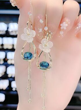 韩版蓝色水钻花朵耳环
