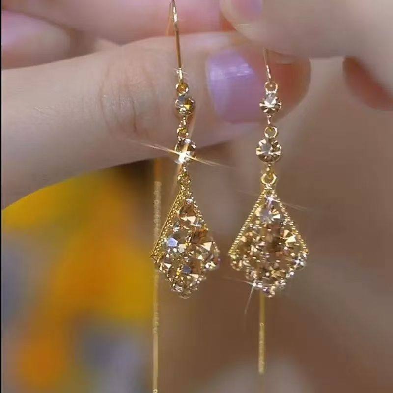 超闪满钻菱形长款流苏耳线