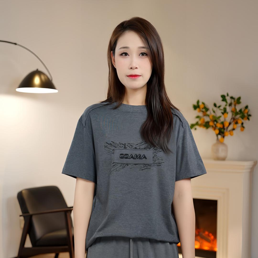 阿玛施AMASS新款极简时尚质感百搭休闲舒适圆领宽松薄款T恤530084