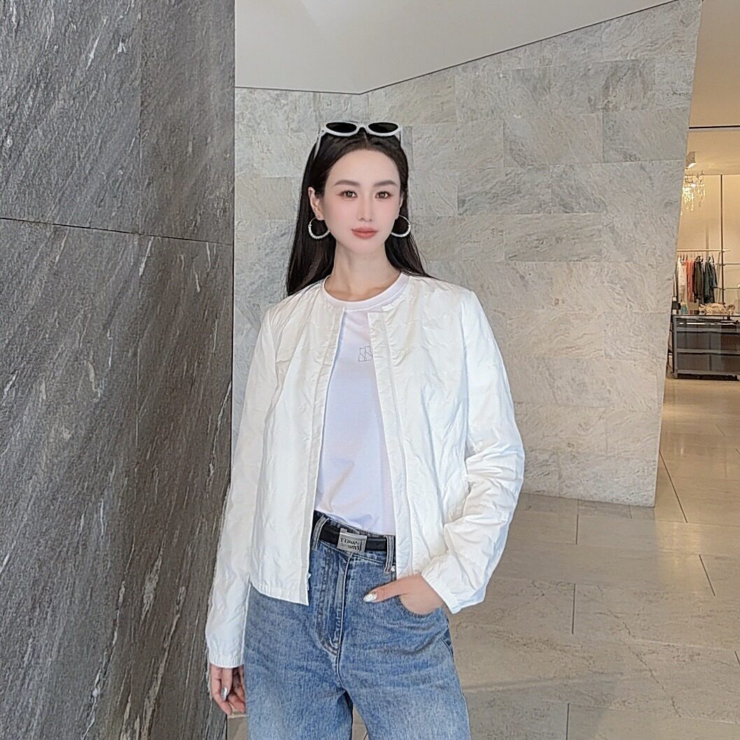 AMASS/阿玛施新款简约时尚休闲百搭横条舒适春秋薄棉外套女540048