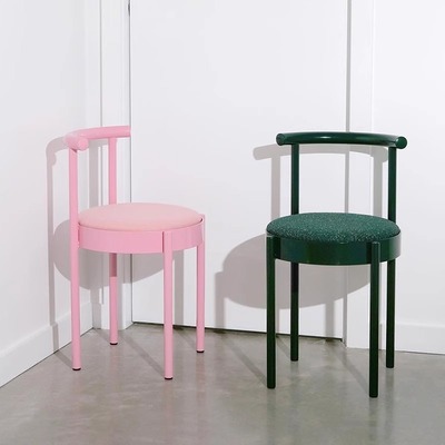 孟菲斯简约铁艺洽谈书桌椅轻奢靠背椅创意休闲化妆椅家用餐椅