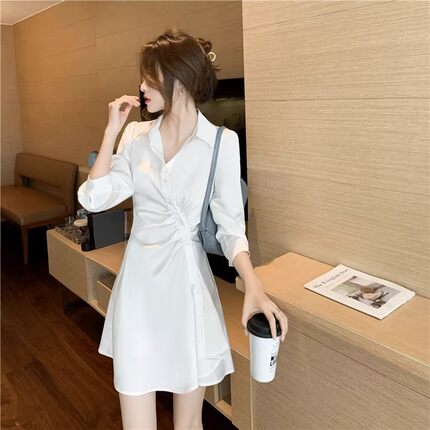 早秋白色衬衫连衣裙子女秋装2025年新款小个子设计感气质收腰显瘦