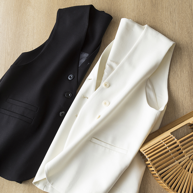 吹爆这款~王簰叠穿不对称设计气质加分极简设计V领西装马甲背心女