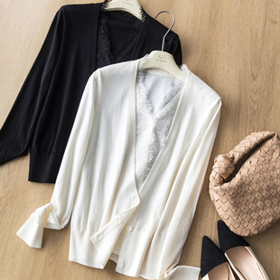 气质女人味 100美丽诺羊毛姐妹蕾丝拼接V领假两件针织百搭毛衣女