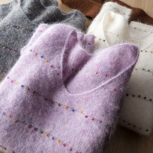 暖秋布蕾 蓬松轻柔立体彩虹点子纱V领羊驼毛针织衫慵懒宽松毛衣女