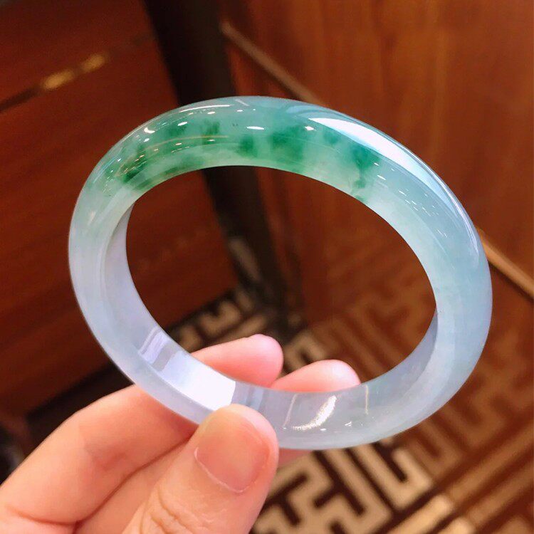 (畅畅2号)缅甸翡翠色冰种飘花水沫玉手镯女款天然正品少女妈妈