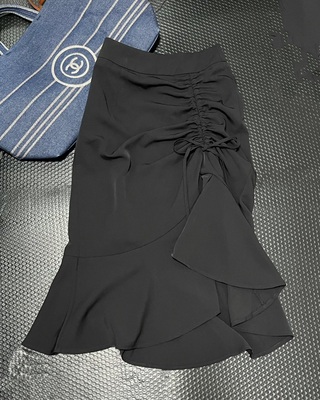 YQ 小众设计抽绳中长款百褶半身裙 修饰小肚子不规则开叉鱼尾裙女