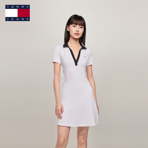 Tommy女装复古撞色V领A字POLO裙