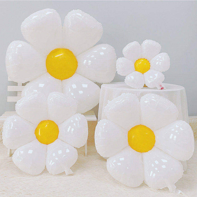 白色小雏菊铝膜气球鸡蛋太阳花朵宝宝生日装饰场景布置拍照道具